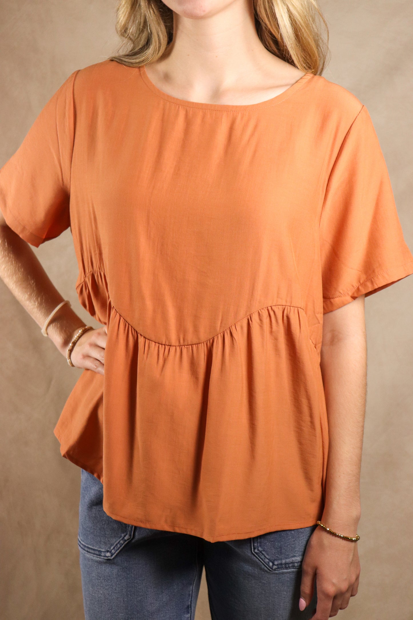 Salmon Plated Short Sleeve Flowy Top