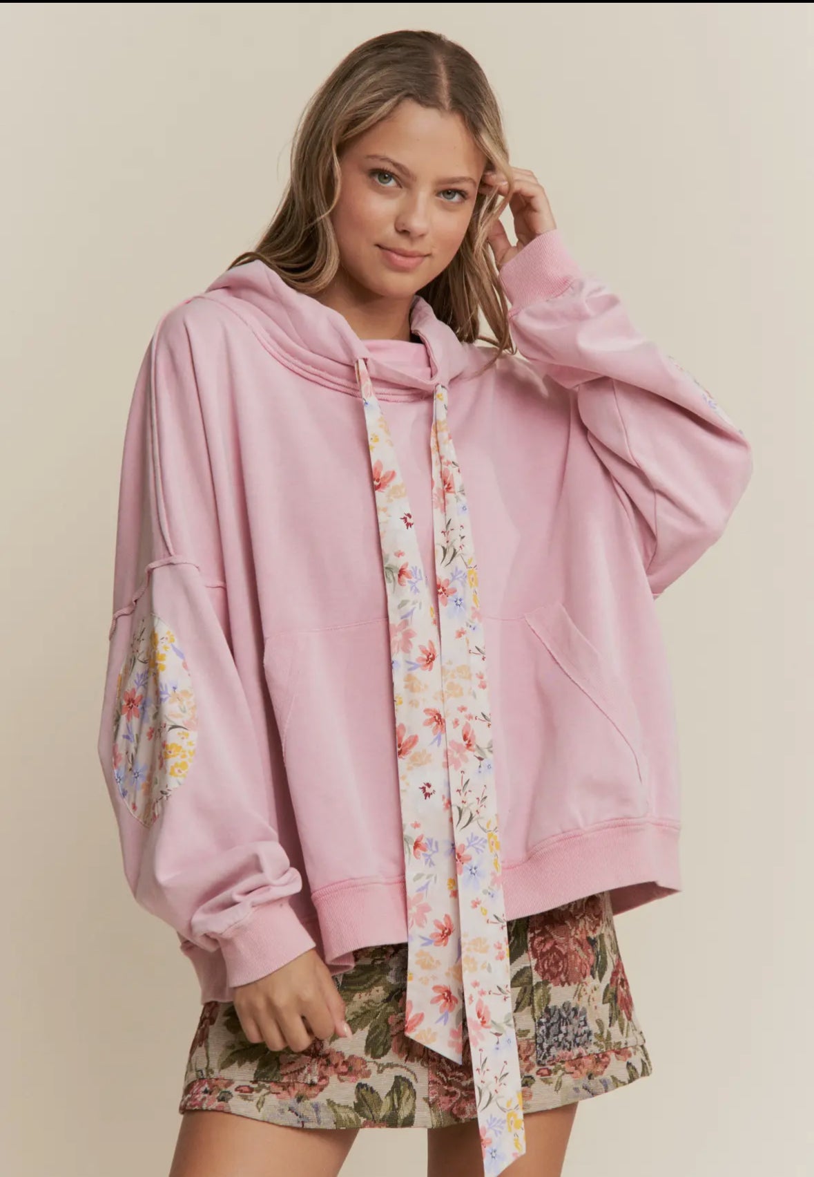 Pink Sweatshirt with patchwork